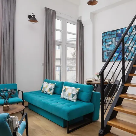 Deluxe Loft Lubelska With Mezzanine By Renters Cracóvia