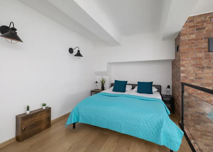 Deluxe Loft Lubelska With Mezzanine By Renters Apartmán *